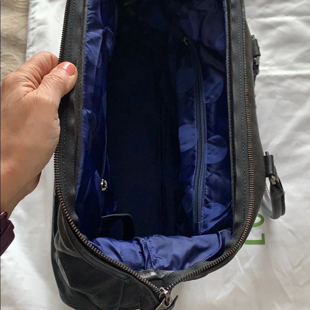 Handbag - Picture 7 of 12